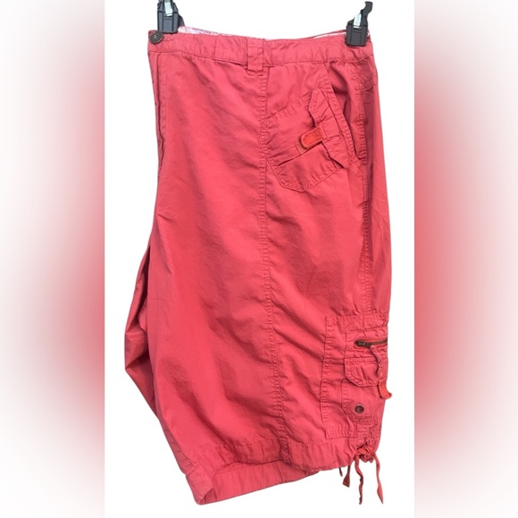KHAKIS & CO Woman Casual Cargo Shorts - Picture 6 of 12